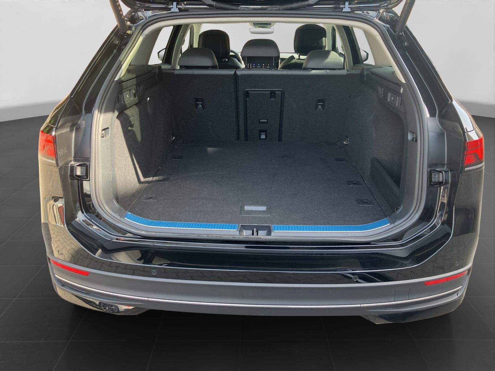 Volkswagen Passat Variant - Bild 18