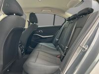 BMW 318 - Vorschau Bild 13