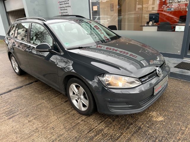 Fahrzeugabbildung Volkswagen Golf VII 1.6 TDI Variant+Navi+SHZ+PDC+WR+ SR+BT