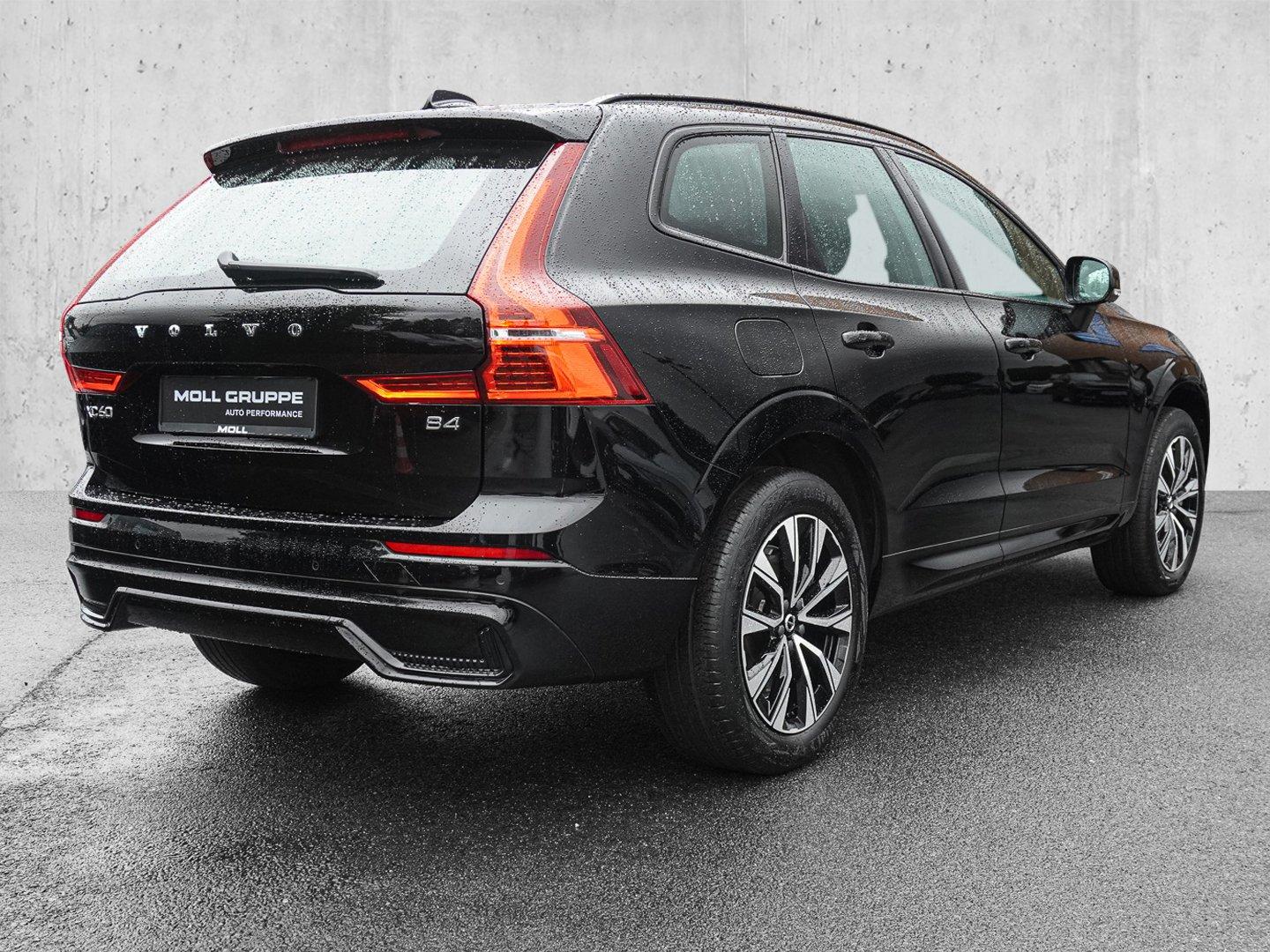 Volvo XC60 B4 B Plus Dark H&K 19ZOLL FRONTHZG SHZ-HI