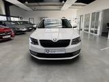 Skoda OCTAVIA COMBI ELEGANCE 4X4 DSG+NAV+XENON+STANDHE - Skoda Octavia: Combi