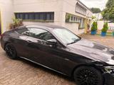 Mercedes-Benz C 180 Autom. - - Sportwagen mit Unfallschaden