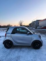 Smart ForTwo cabrio 0.9 66kW twinamic - - Smart Gebrauchtwagen von 2015