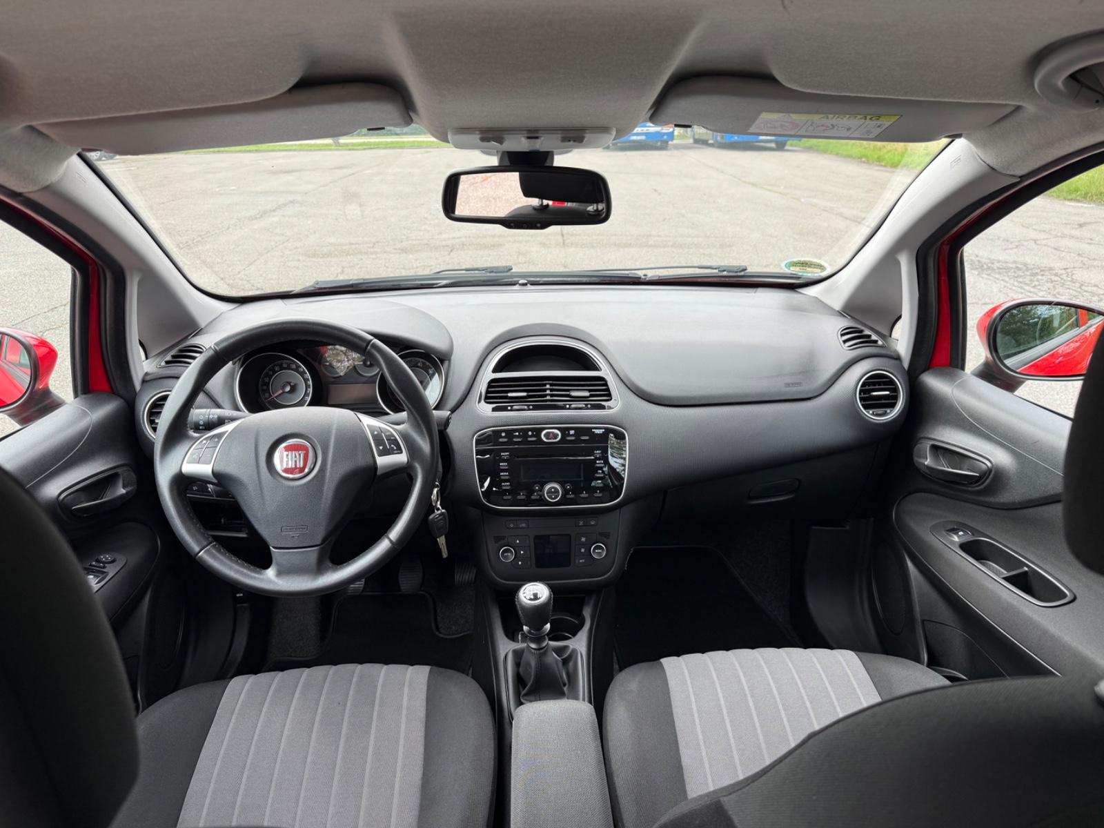 Fiat Punto More 1.4 *2. HAND*SITZHZG*8-FACH*