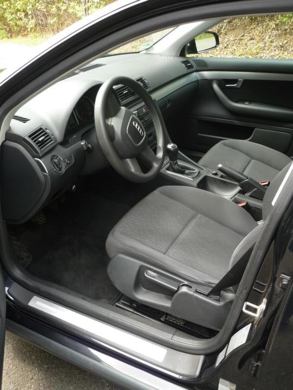 Audi A4 2005 — photo 6