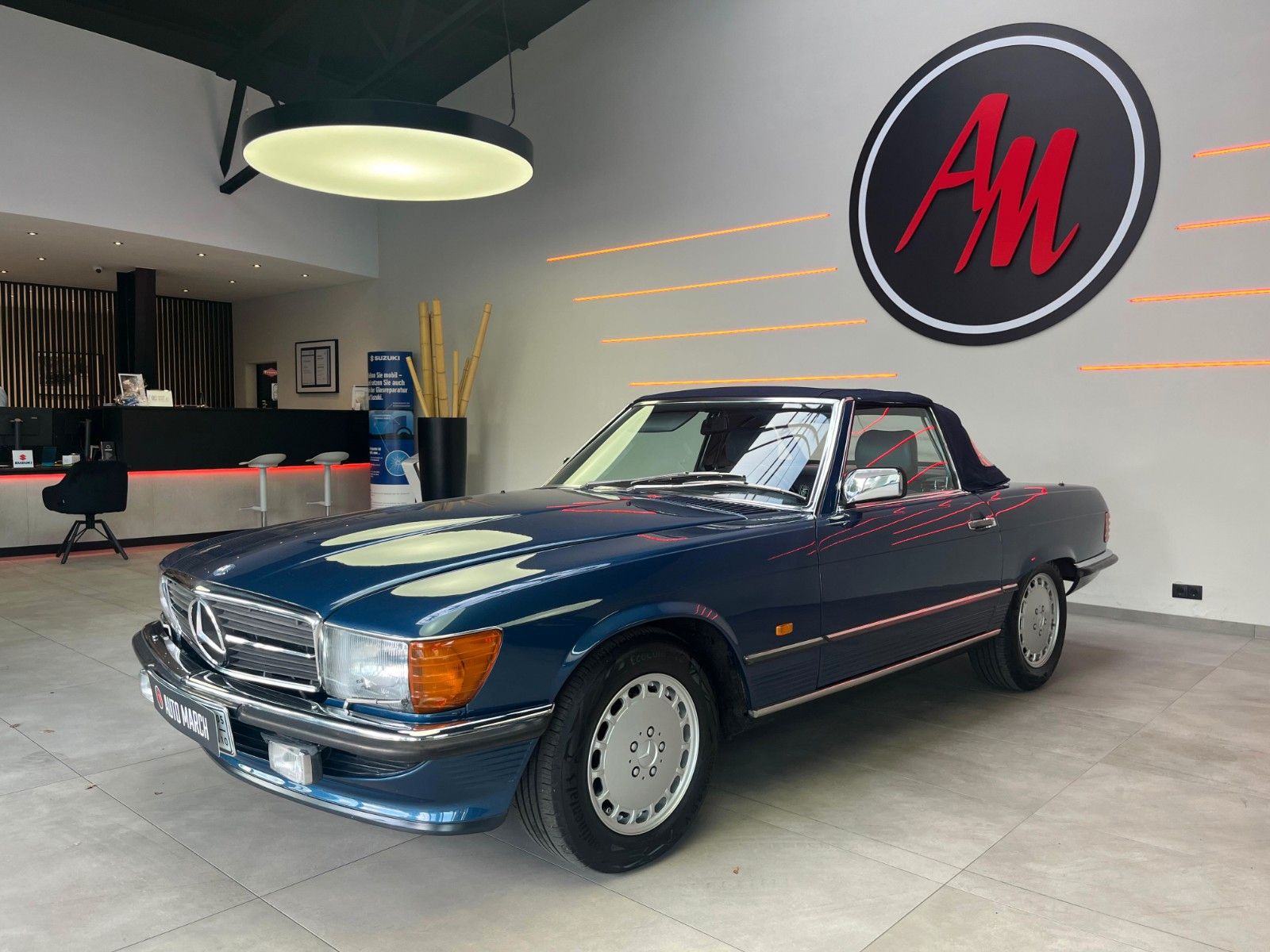 Fahrzeugabbildung Mercedes-Benz SL 300 R107 Cabriolet*H-Kennzeichen*Hardtop*