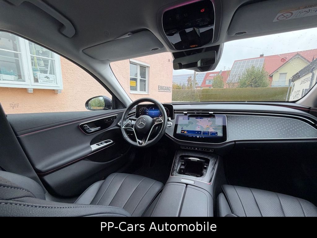 MERCEDES-BENZ E-Class 2025