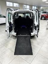 Dacia Dokker Comfort Behindertengerecht Navi/Kamera/5- - gebrauchte Dacia Kleinbus