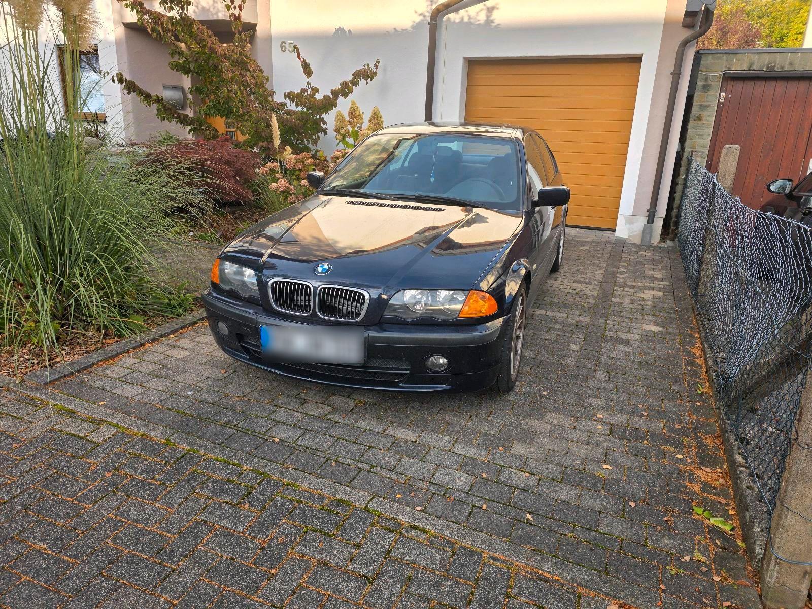 BMW 320