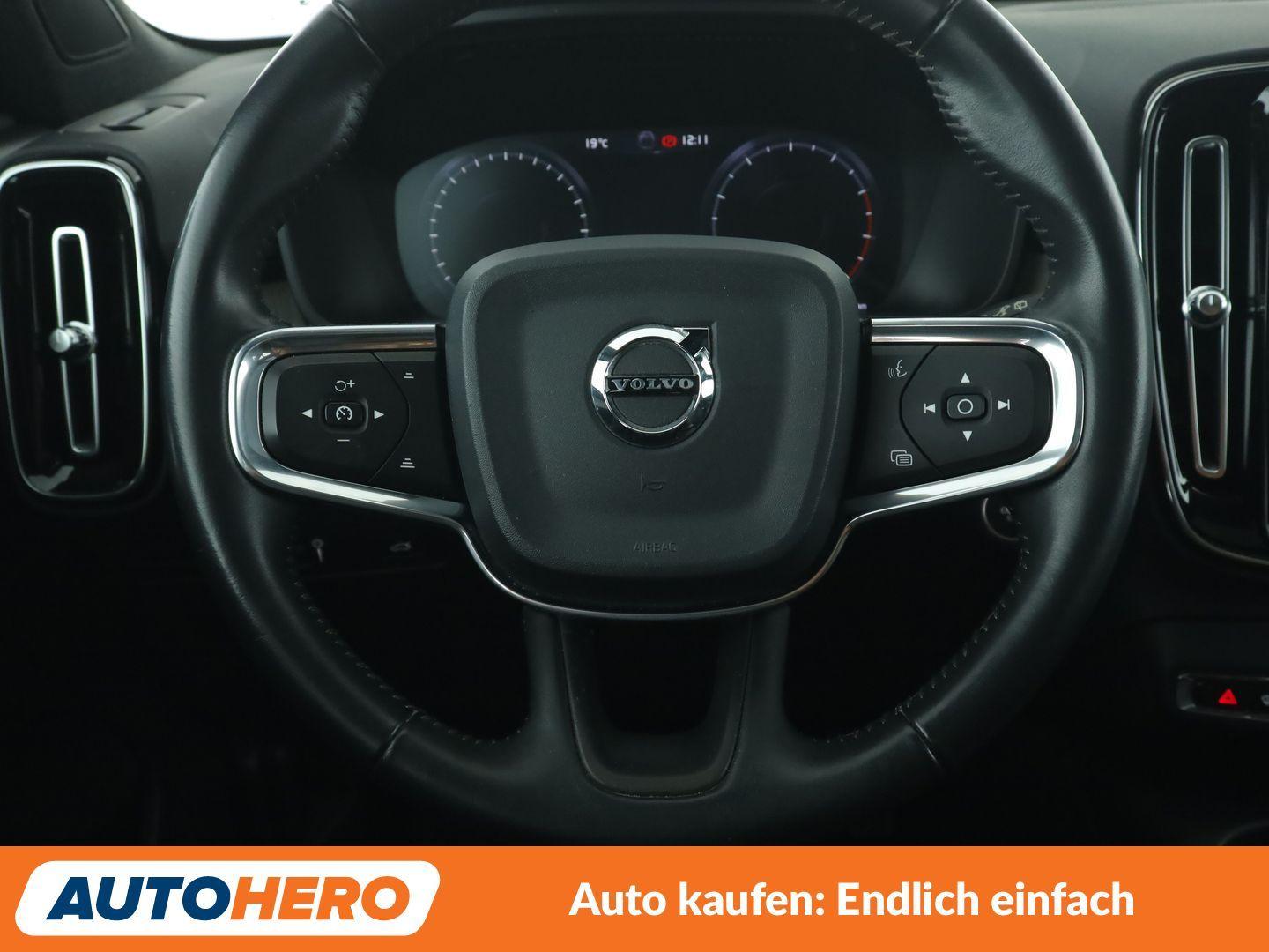 Volvo XC40 2.0 T4 Inscription 2WD Aut*NAVI*LED*TEMPO*