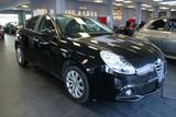 Alfa Romeo Giulietta 1.4 TB 16V Multair TCT Turismo - Alfa Romeo Giulietta: Schwarz