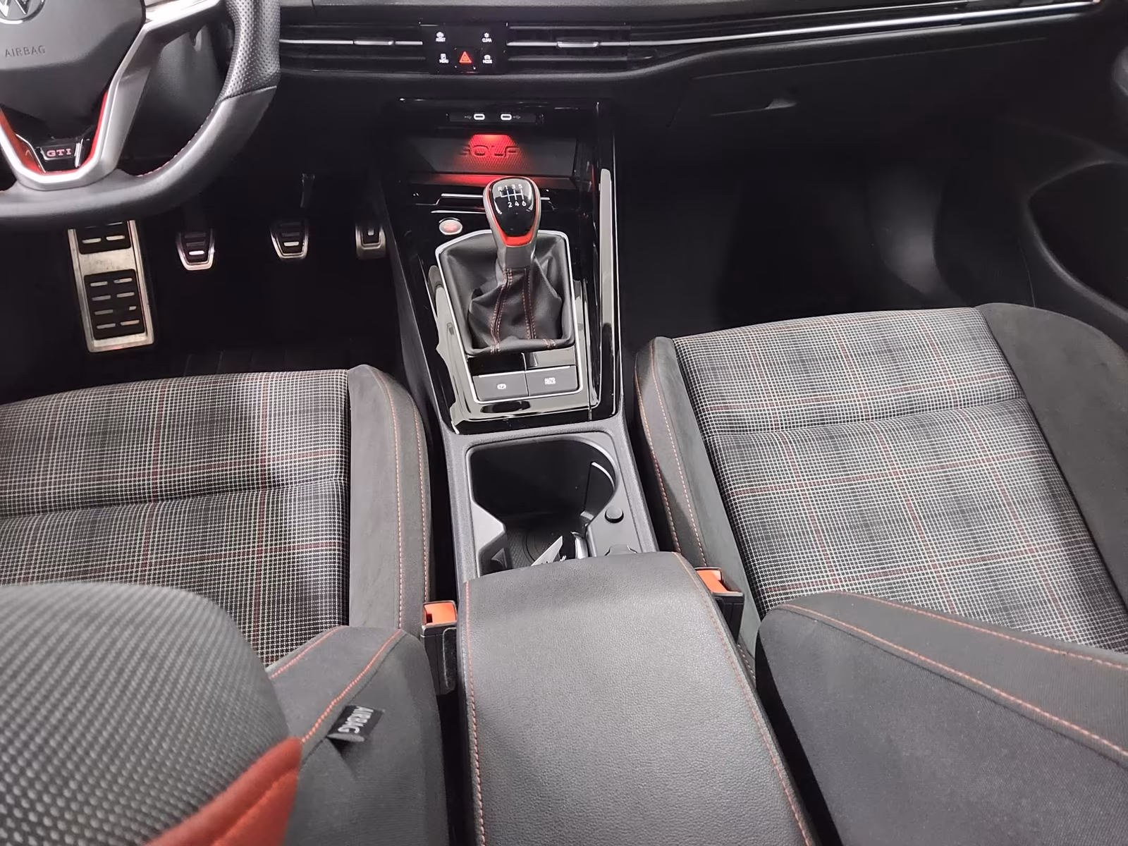 Volkswagen Golf -8 2.0 TSI GTI Navi LED AID ACC PDC USB Shz, миниатюра 6