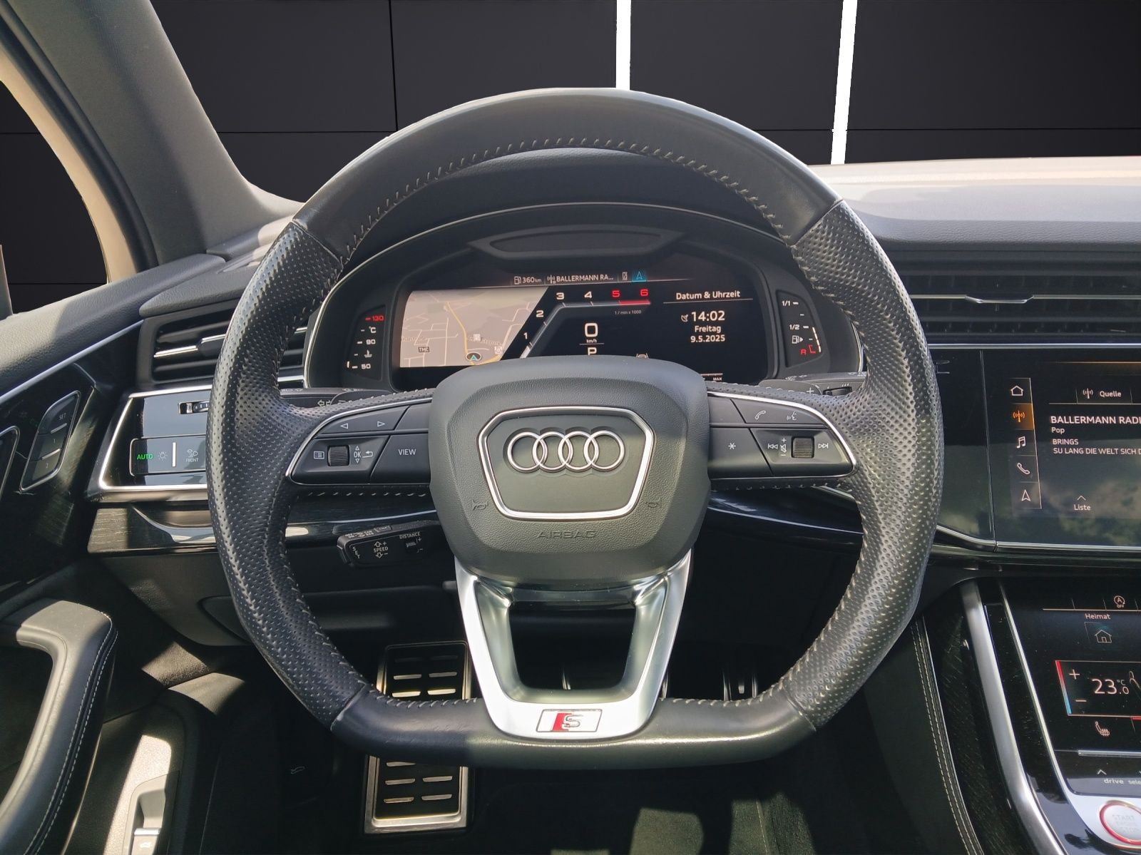 Fahrzeugabbildung Audi SQ7 V8 TDI quattro MATRIX LUFT PANO STH HUD ACC