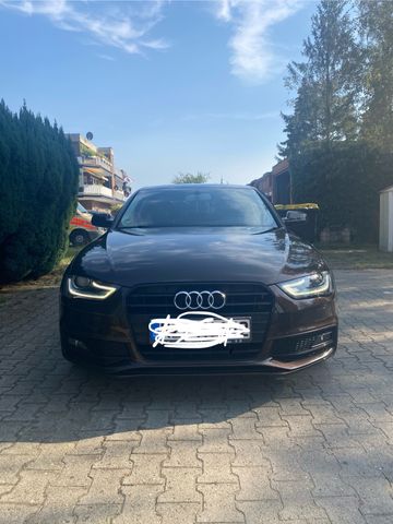 Audi A4 2.0 TDI 140kW multitronic S line S line