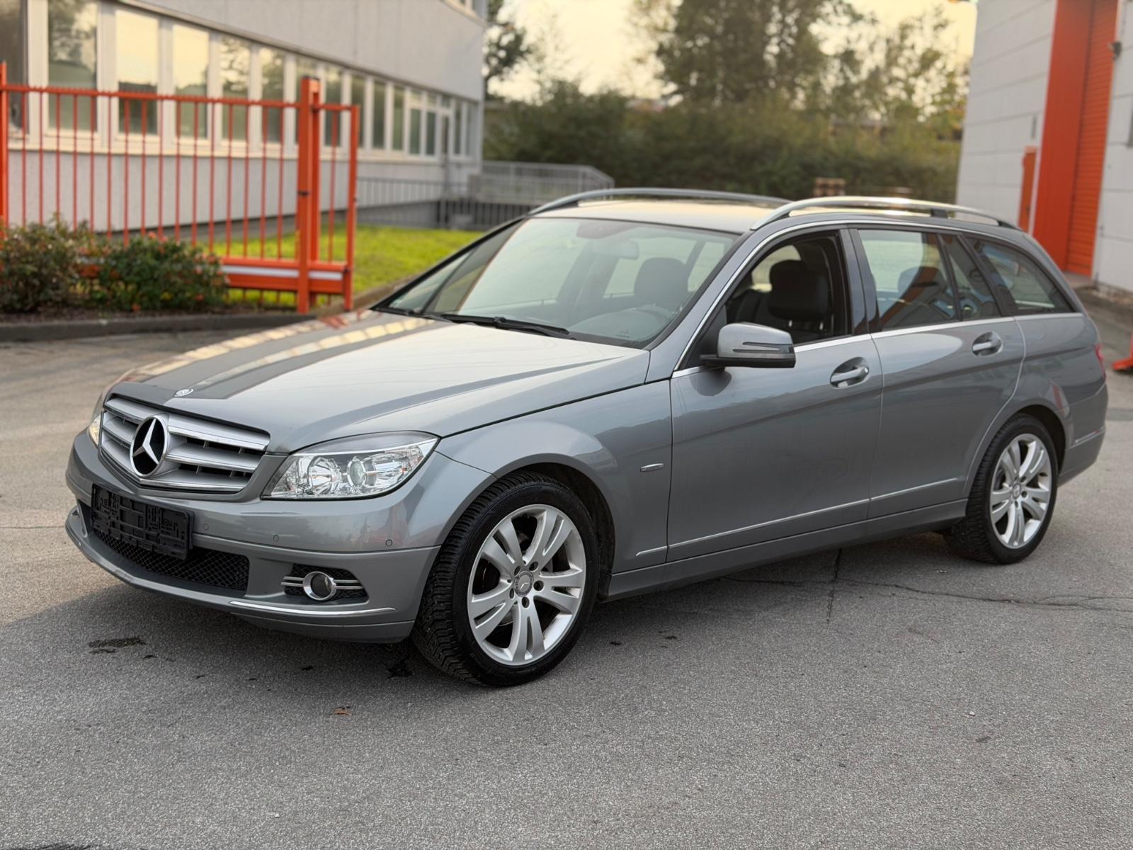 Mercedes-Benz C200, 2009