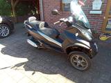 Piaggio MP3 300 LT - PIAGGIO MP3