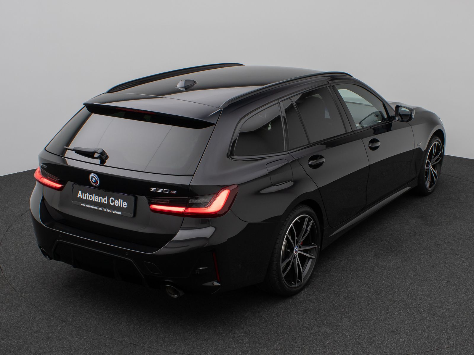 Fahrzeugabbildung BMW 330e xD M Sport Pro Kamera HUD DAB H/K Stop&Go