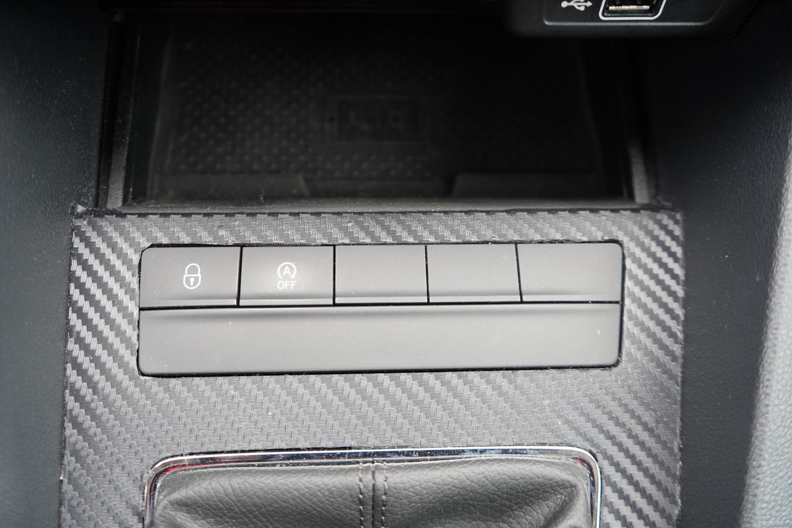Skoda Octavia 1.6 TDI Style Navi Sitzheizung Klimaaut.