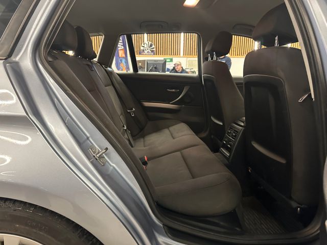 BMW 318 d Touring *Klima*SHZ*TÜV*Navi*PDC*AHK*