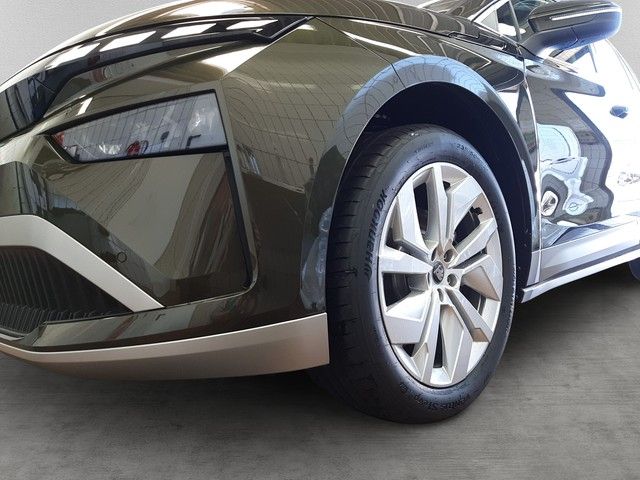 Fahrzeugabbildung Skoda Enyaq 60 Loft AHK Matrix Navi eleHeck Kamera