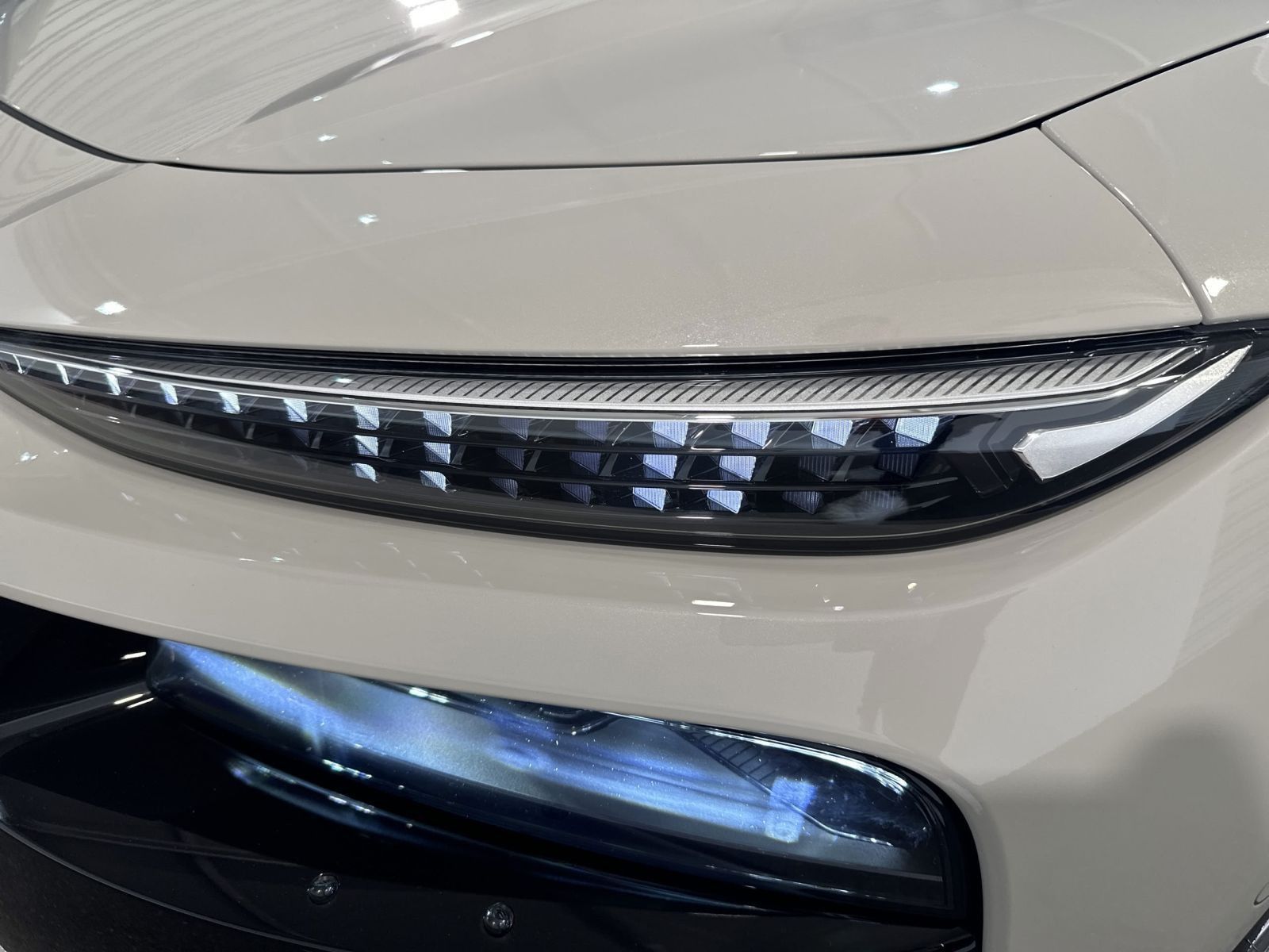 Audi S6 e-tron - Bild 8