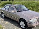 Mercedes-Benz C 180 ELEGANCE Elegance - Mercedes-Benz Oldtimer: 180