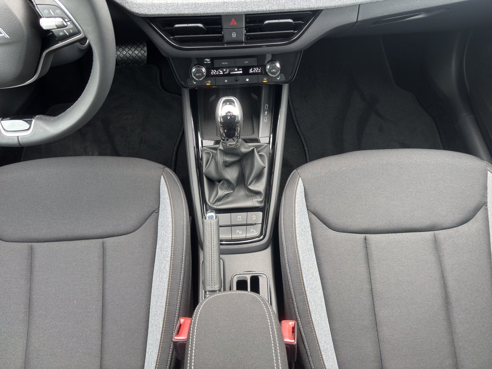 Fahrzeugabbildung SKODA Kamiq Balance 1,0 TSI 85 kW DSG AHK/MATRIX/ACC