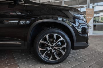 Bild 6 DFSK Andere Forthing 3 Automatic, Pano, Freisprech, USB