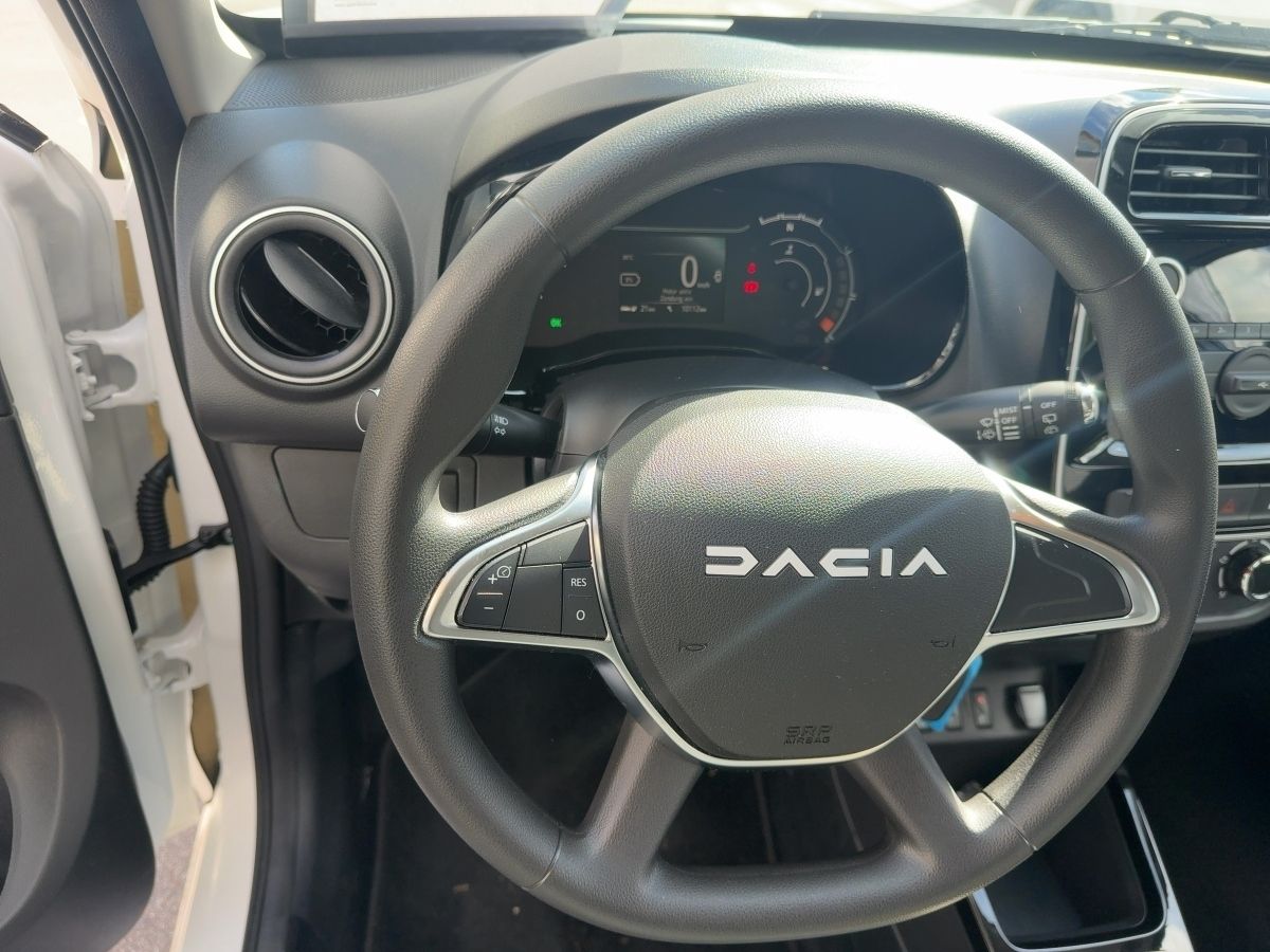 Fahrzeugabbildung Dacia Spring Essential 45 Klima Bluetooth