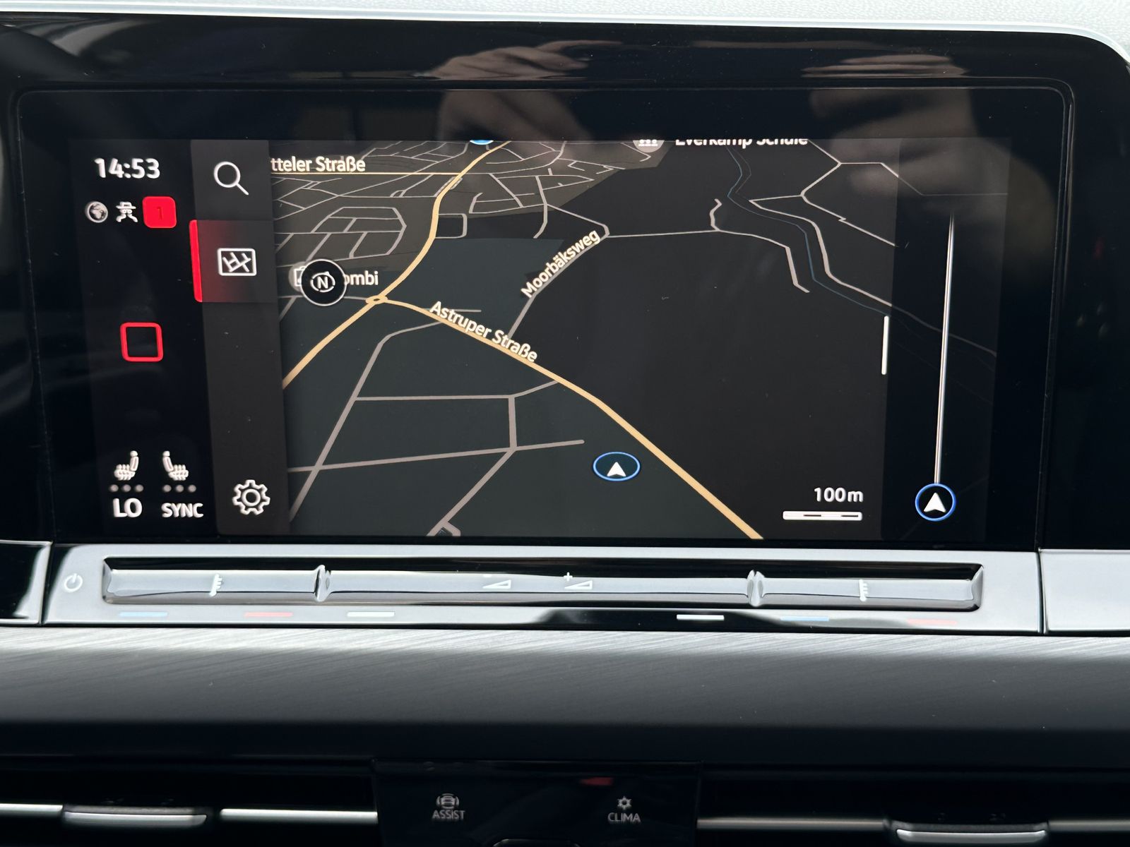 Fahrzeugabbildung Volkswagen Golf Variant 2.0 TDI DSG Style NAV+LED+H&K+PANO