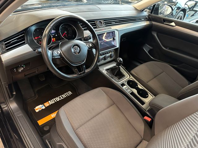 Volkswagen Passat Variant 1.6 TDI DSG *1.HAND*