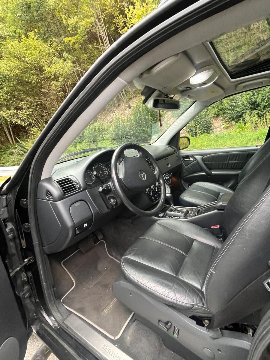 Mercedes-Benz ML270 2004 — photo 8