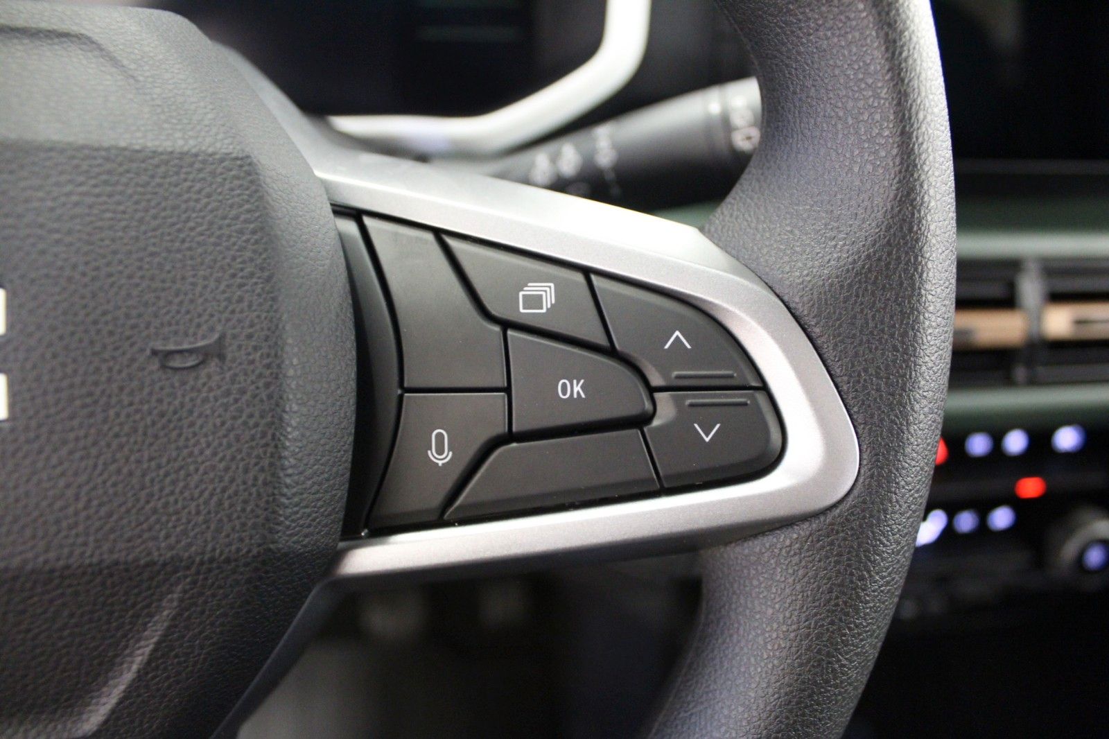 Fahrzeugabbildung Dacia Spring Electric 65 Extreme *Schuko-Ladekabel*