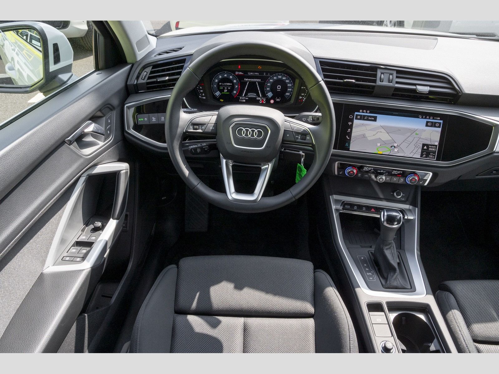 Audi Q3 Sportback 35 TFSI S line AHK LED Navi Plus Si foto 13