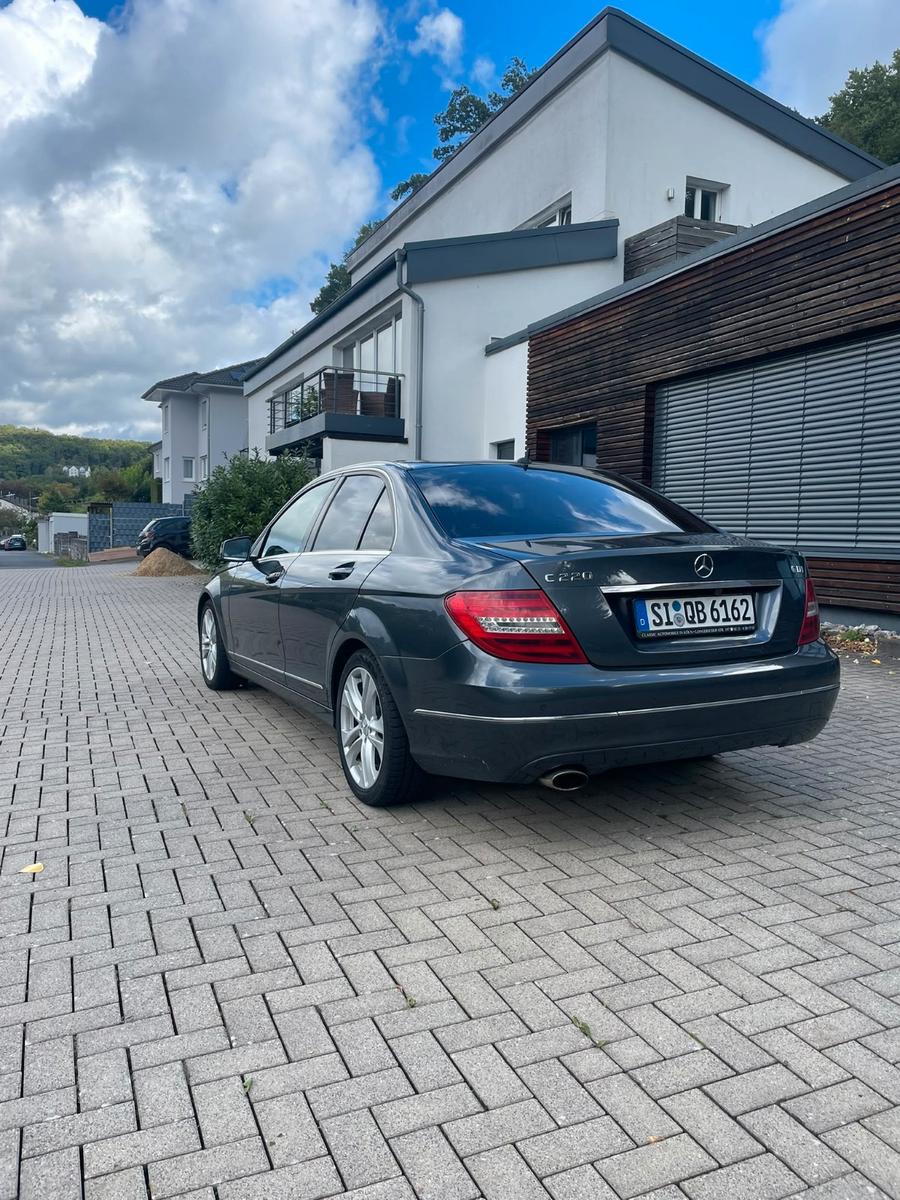 Mercedes-Benz C220 2013 — photo 5