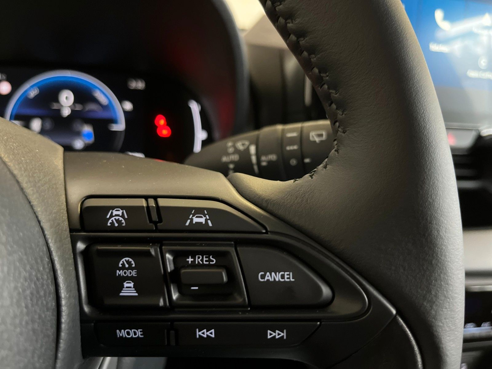Fahrzeugabbildung Toyota Yaris Hybrid Teamplayer inkl. Comfort-Paket