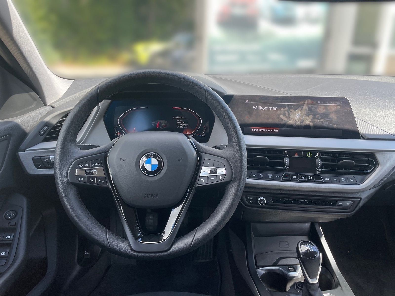 BMW 118i Advantage LC Prof. LED SpurH PDC WLAN foto 3
