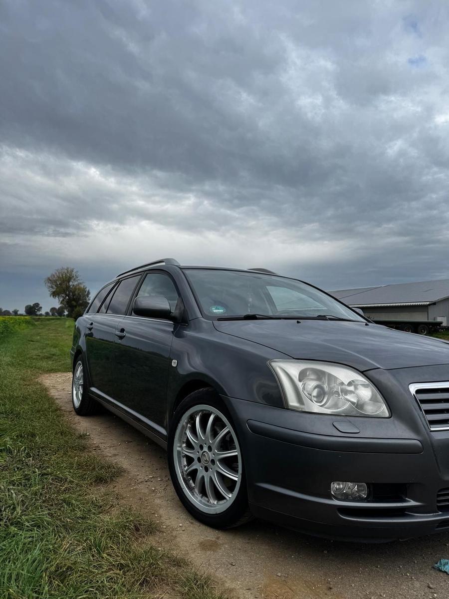 Toyota Avensis 2005 — photo 6