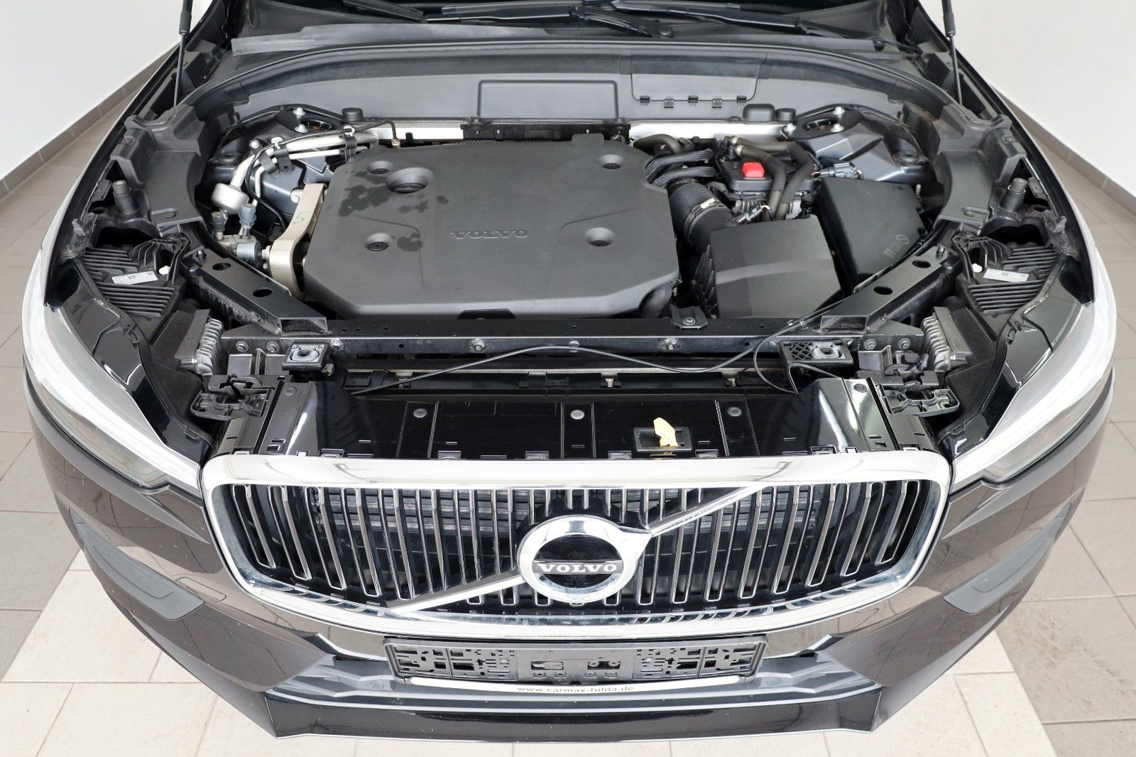 Fahrzeugabbildung Volvo XC 60 Momentum Pro Geartr.Leder,Navi,SH, Kamera