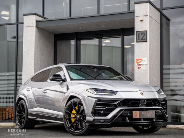 Lamborghini Urus 4.0 V8 / Pano / Massage / Achteras / Cerami