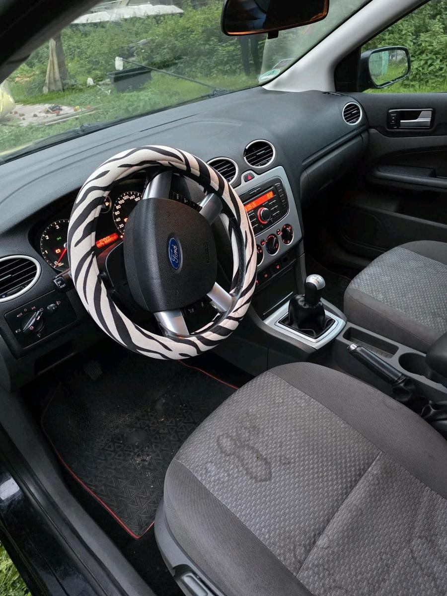 Ford Focus 2007 — photo 10