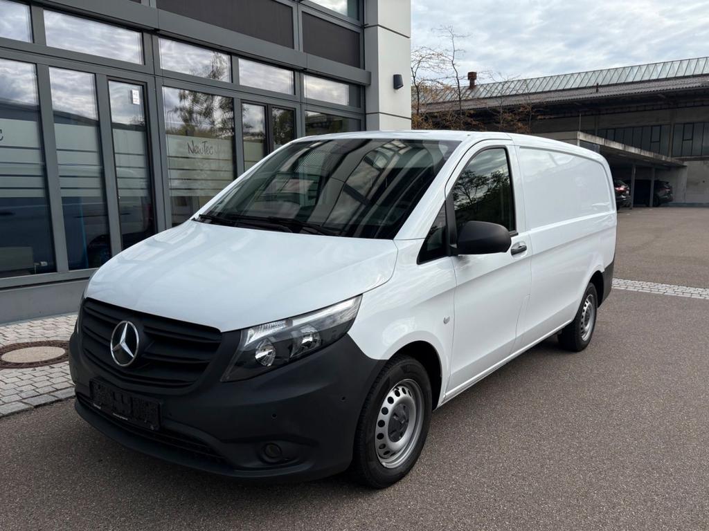 MercedesBenz Vito 114 CDI Lang AutomatikKameraPDC1Hand 2021