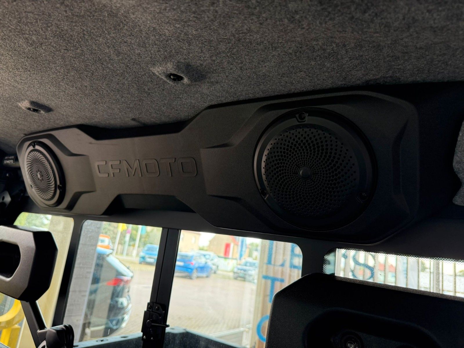 Fahrzeugabbildung CFMOTO UFORCE U10 Highland