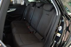AUDI A4 2.0 TDI Avant~Navi~Bluetooth~Bi-Xenon~AHK AUDI A4 2.0 TDI Avant~Navi~Bluetooth~Bi-Xenon~AHK