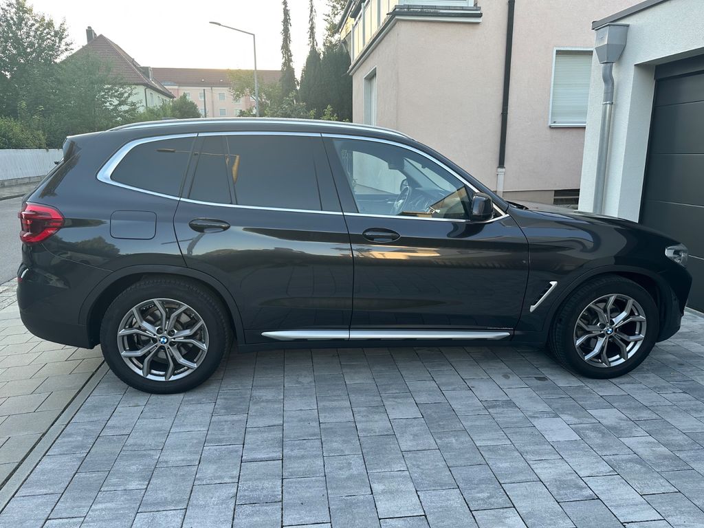 Image of BMW X3