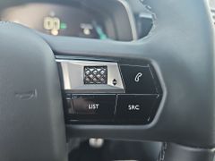 Fahrzeugabbildung DS Automobiles DS7 Crossback E-Tense 225 Gr. Chic erst 3500 km