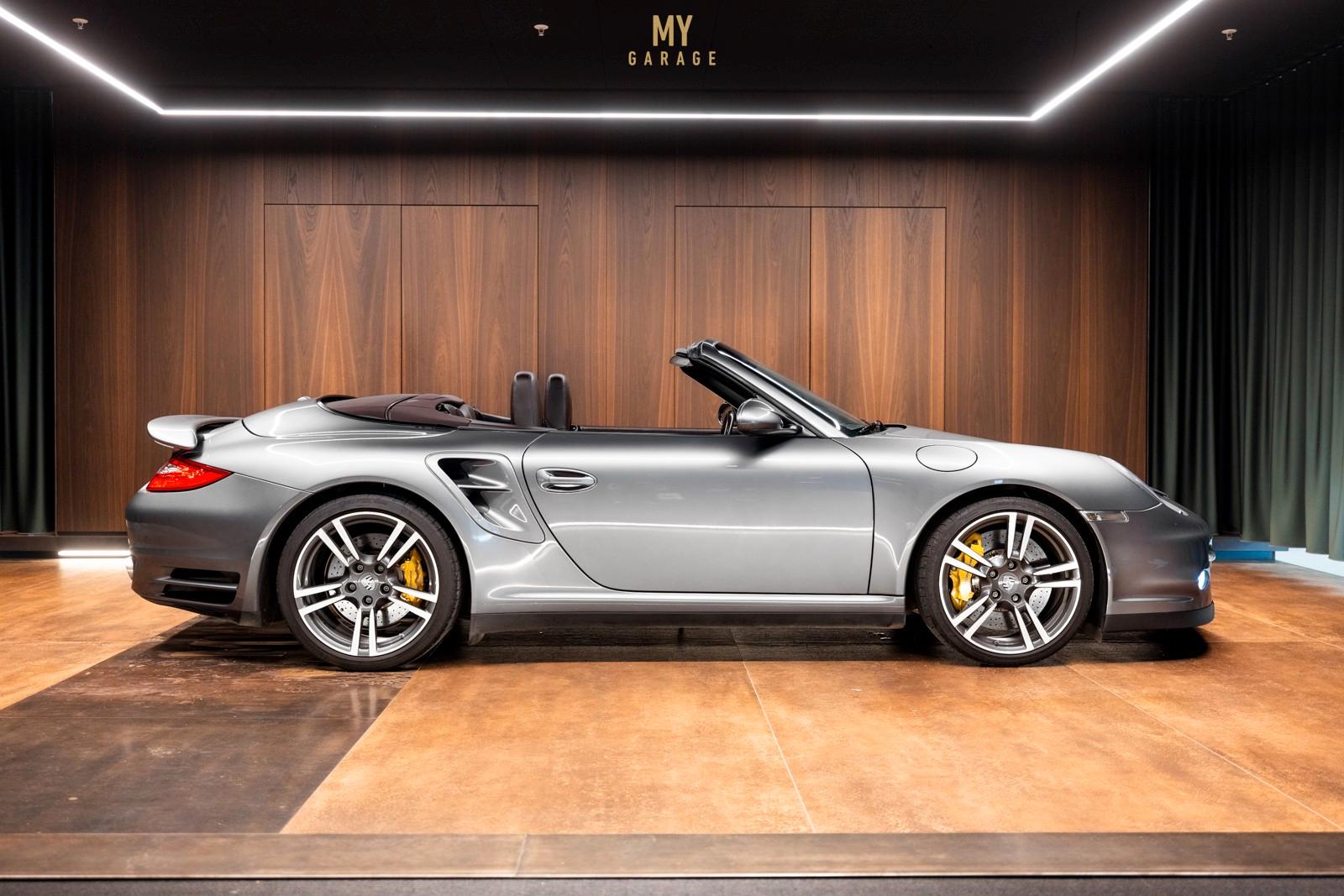 Porsche 911 Turbo S Cabrio