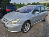 Peugeot 307 Break Tendance HDi FAP 135 - Peugeot 307 mit Diesel-Antrieb: Kombi, Euro4