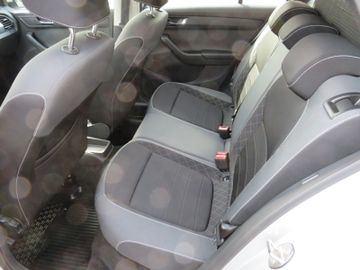 Fahrzeugabbildung SKODA Fabia Combi Ambition NAVI/APP GJ-RÄDER SITZH. 1H