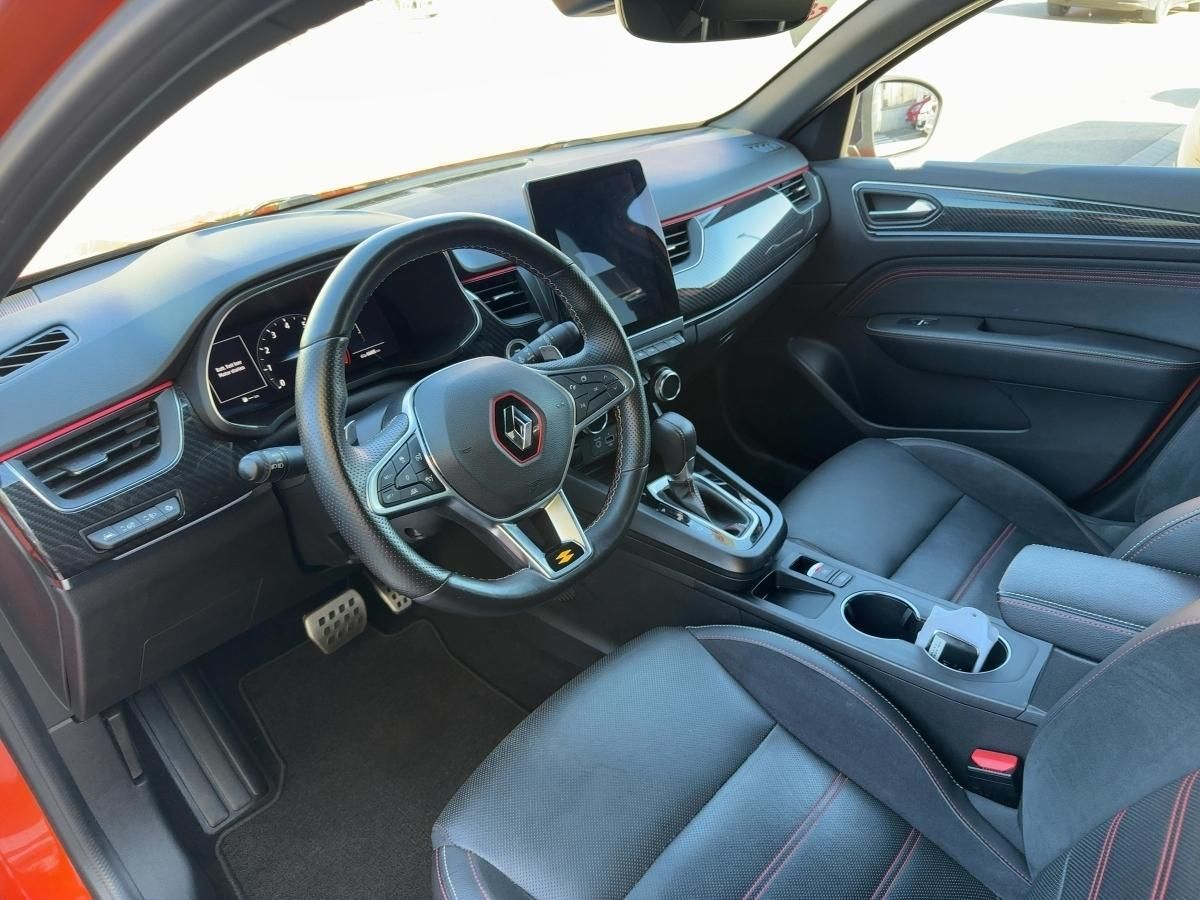 Fahrzeugabbildung Renault Arkana R.S. LINE TCe 140 EDC ACC